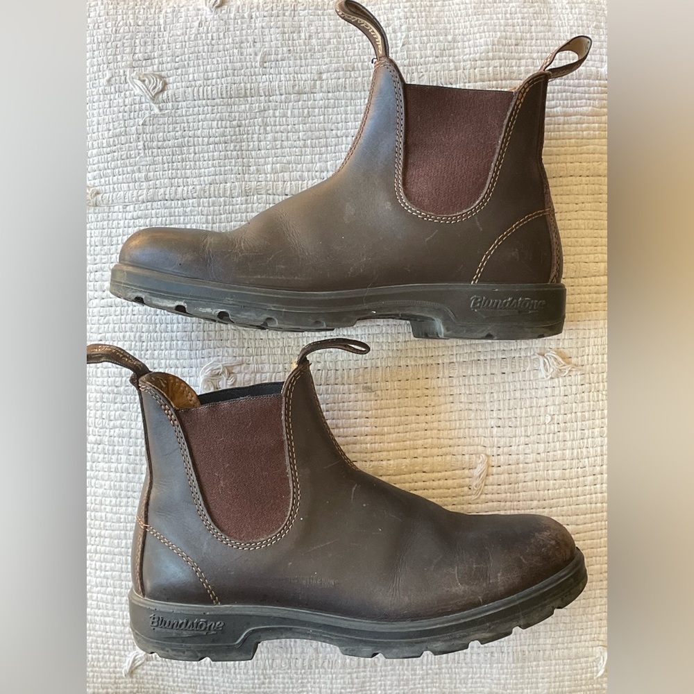 Blundstones size 6.5 AUS ~ US 8.5 ~ EU 39